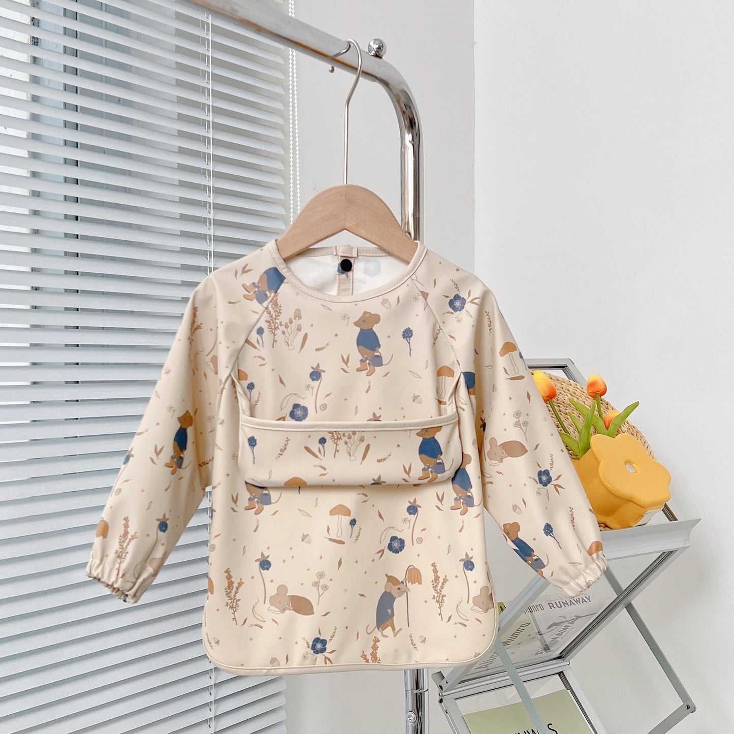 Waterproof Baby Bib with Sleeves – PU Feeding Bib with Crumb Catcher Pocket